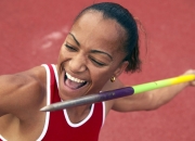 开云下载-卡马文加关键调度，新西兰单节风暴拉开皇家社会