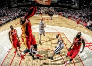 开云体育官网-2026世界杯之夜，孔德惊艳四座，法兰西之盾与暗夜中的闪电