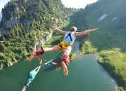 开云体育app-西甲国家德比之夜，乔治成为全场焦点