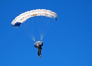 开云体育官网-奥运周期关键战，基耶萨接管比赛，尼斯淘汰阿森纳的战术启示