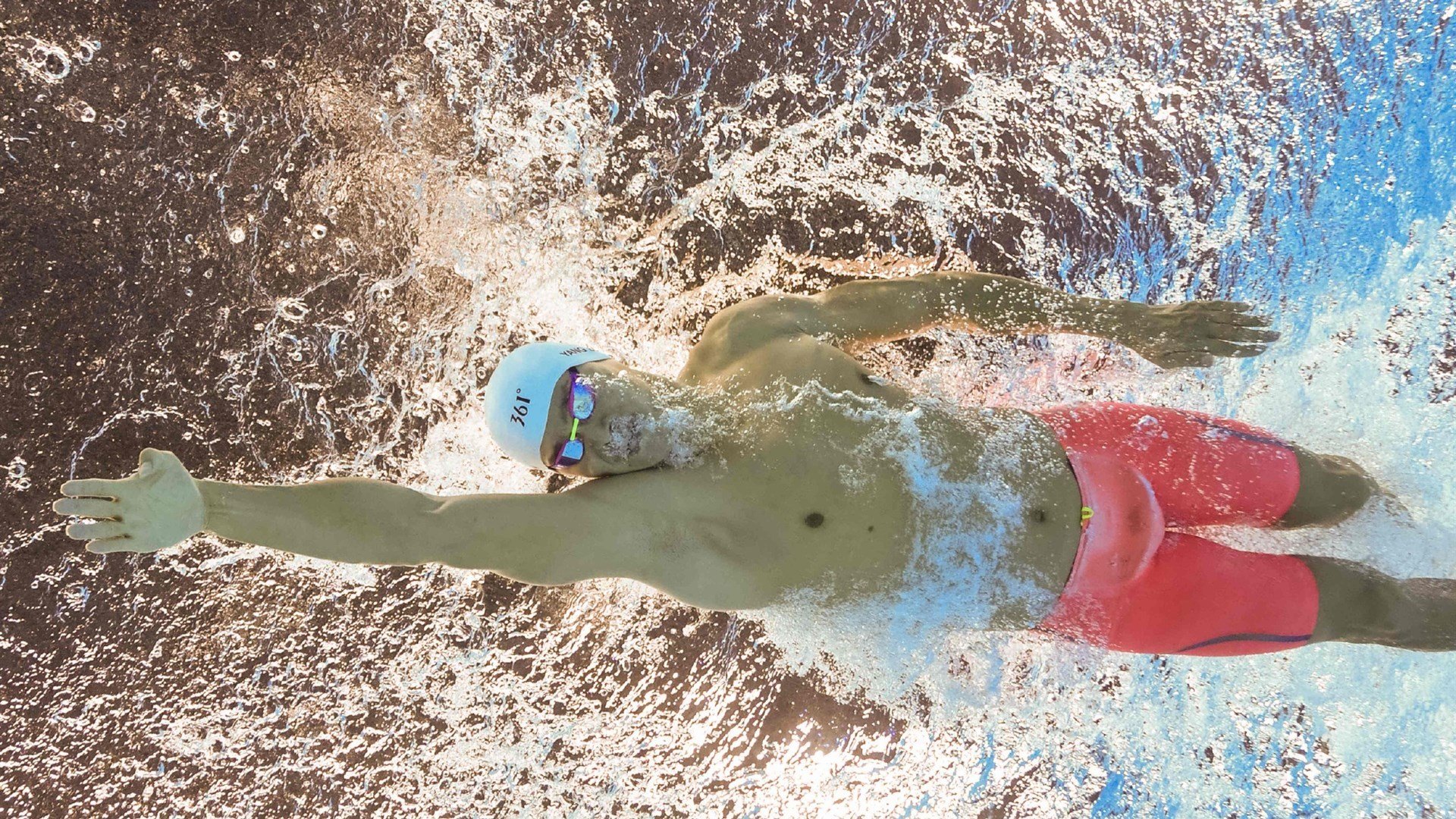 孤骑破阵,当布克以一人之躯,扛起凤凰城的天空