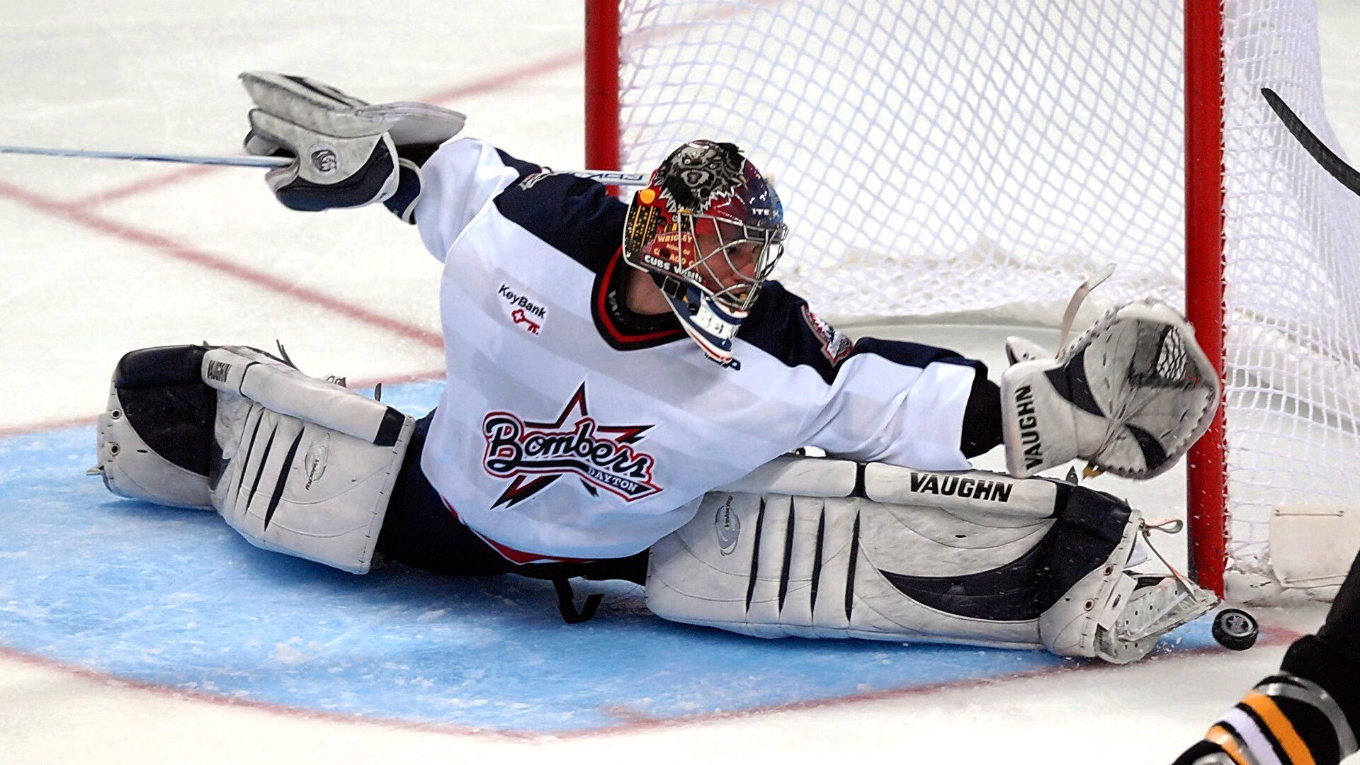 双线鏖战，绿茵场上的法兰西之舞与乒乓球台前的东方之火